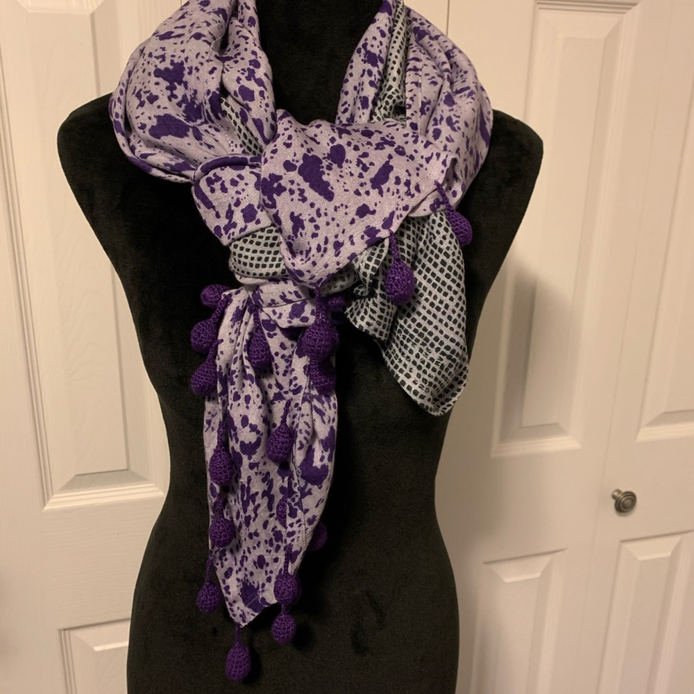 Nepali by TDM Design Bamboo Scarf